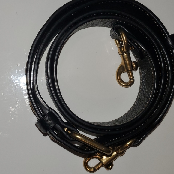 SOLD - Coach Riley 22 - Picture 10 of 10